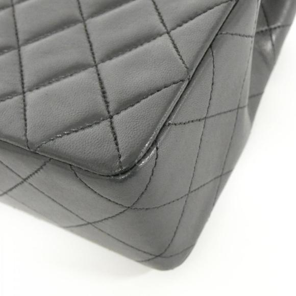 Chanel 01163 Shoulder Bag - Picture 3 of 7